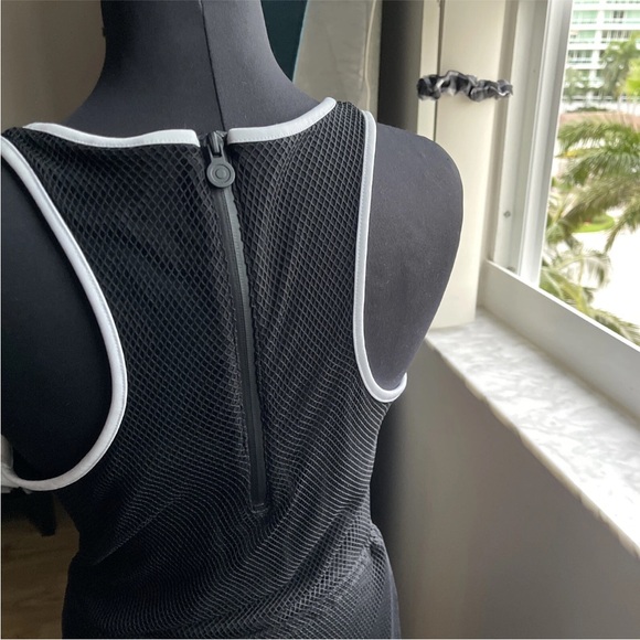 Hunter Black Mesh Garment with White Trim - Picture 4 of 7